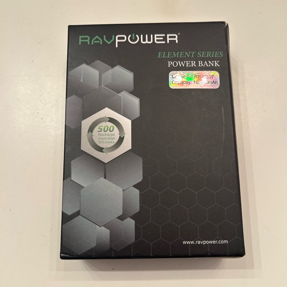 NWOT Rav Power Bank - Picture 1 of 7